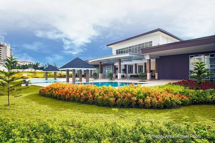 Smdc Tagaytay Taal Lake Condo Cook Netflix No Balcony No Free Parking Tagaytay City Екстер'єр фото