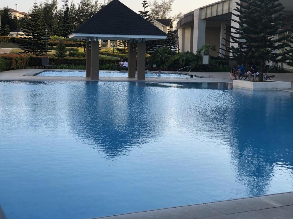Smdc Tagaytay Taal Lake Condo Cook Netflix No Balcony No Free Parking Tagaytay City Екстер'єр фото