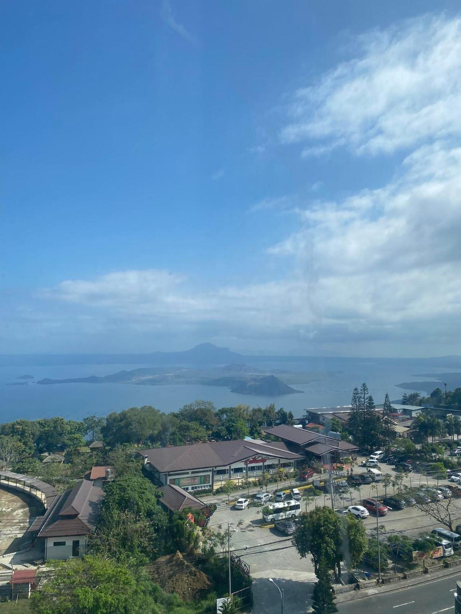 Smdc Tagaytay Taal Lake Condo Cook Netflix No Balcony No Free Parking Tagaytay City Екстер'єр фото